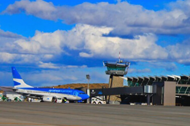 Seven-Ice-Traslados-Aerolineas-Argentinas-en-el-Aeropuerto-de-El-Calafate